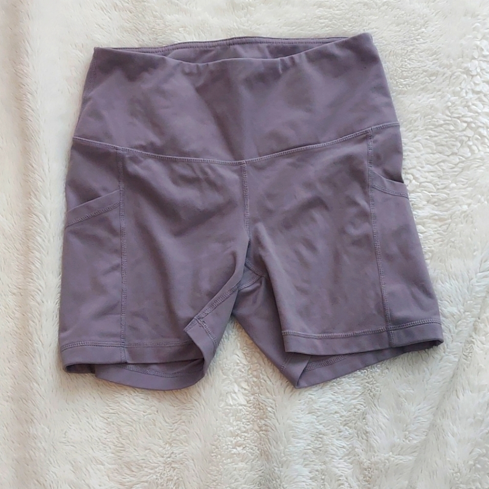 Athletic shorts